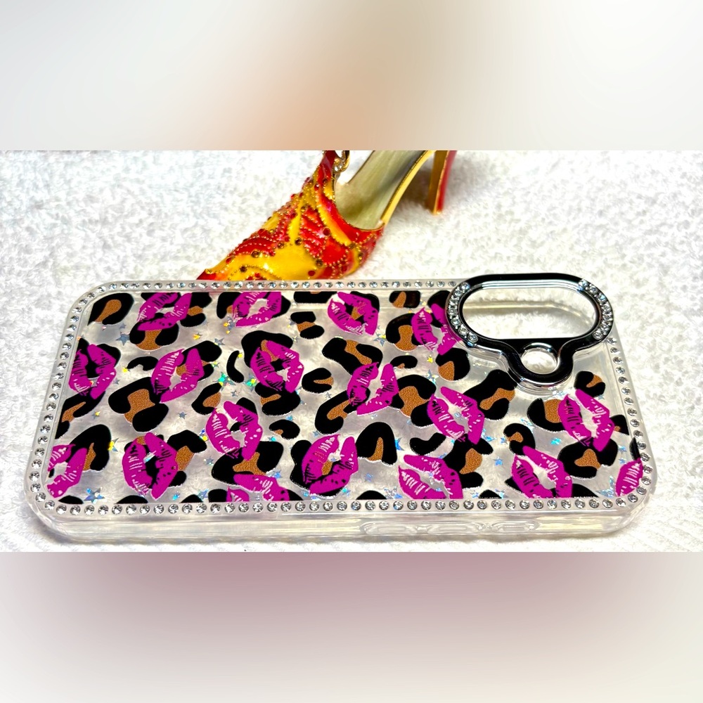 Super Bling fun Phone Case-iphone16 NEW with rhinestone and leopard print